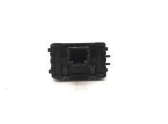 Recambio de mando elevalunas trasero izquierdo para renault megane iv berlina 5p 1.5 dci diesel fap energy referencia OEM IAM 25 2