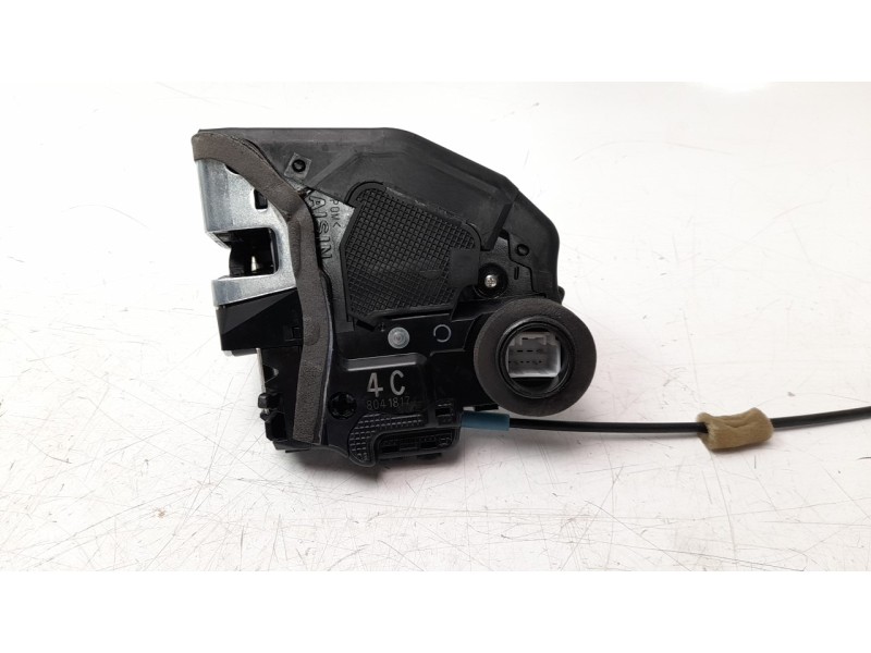 Recambio de cerradura puerta trasera izquierda para toyota rav 4 referencia OEM IAM 6906033120  