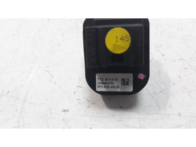 Recambio de mando retrovisor para seat leon (5f1) 1.2 tsi referencia OEM IAM 5F959565D  