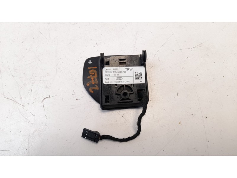 Recambio de mando volante para audi a5 coupe (8t) 2.7 v6 24v tdi referencia OEM IAM 4E0951527L 4E0951527K 