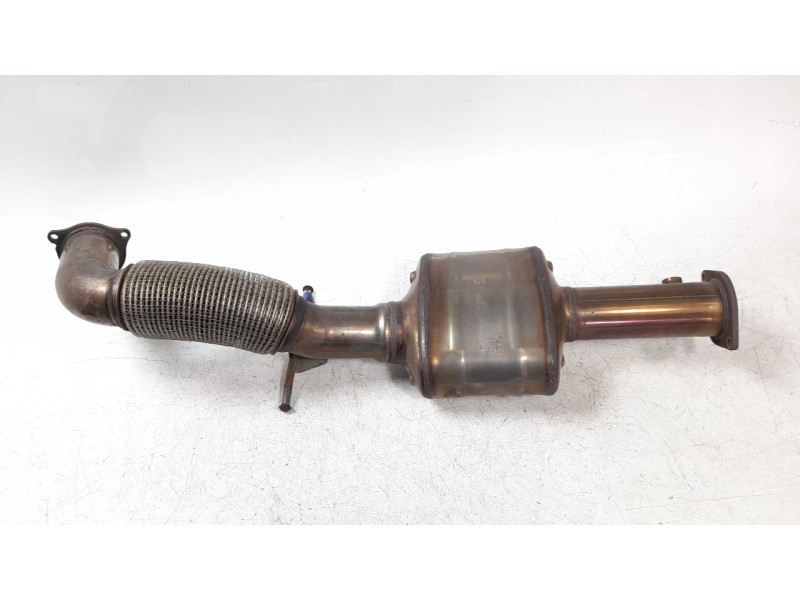 Recambio de catalizador para volvo v60 familiar 2.0 diesel cat referencia OEM IAM 2315536X  