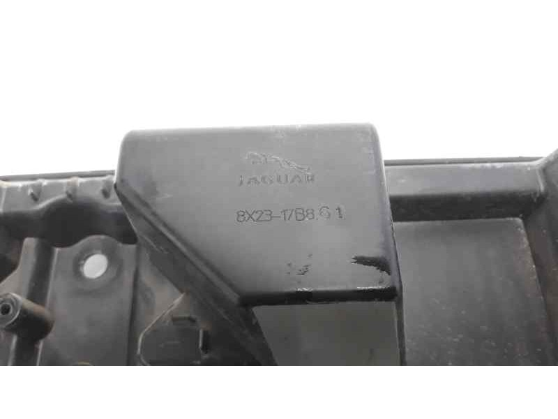 Recambio de molduras traseras para jaguar xf 3.0 v6 diesel premium luxury referencia OEM IAM 8X2317B861  