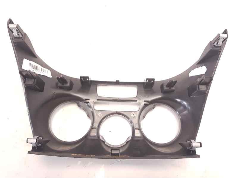 Recambio de moldura para peugeot 208 style referencia OEM IAM   