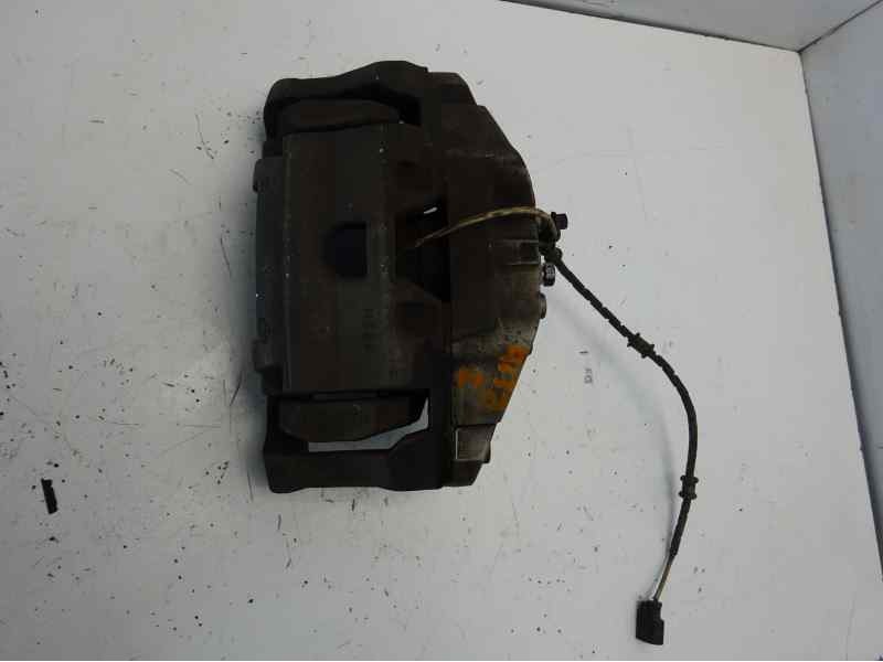 Recambio de pinza de freno delantera izquierda para jaguar xf 3.0 v6 diesel premium luxury referencia OEM IAM C2D3107  