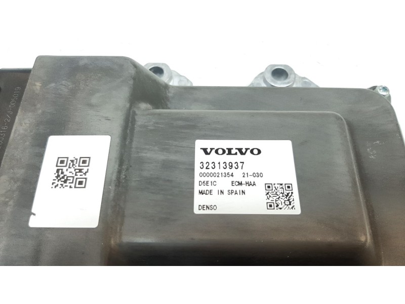 Recambio de centralita motor uce para volvo v60 familiar 2.0 diesel cat referencia OEM IAM 32313937  