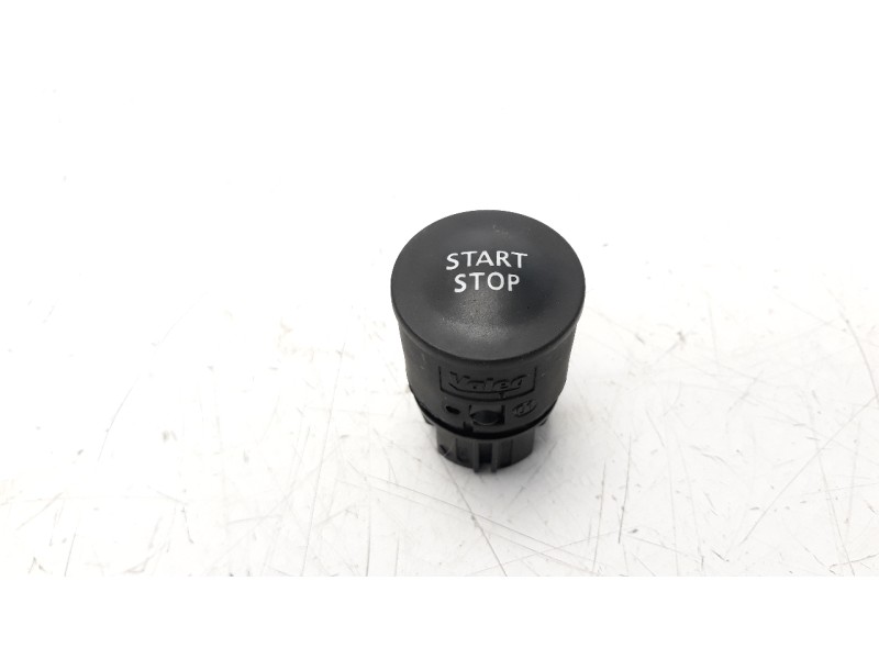 Recambio de interruptor para renault captur 0.9 energy referencia OEM IAM 503211R  