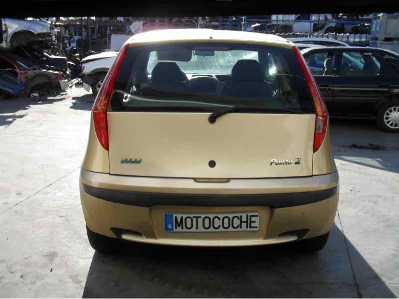 fiat punto berlina (188) del año 2001