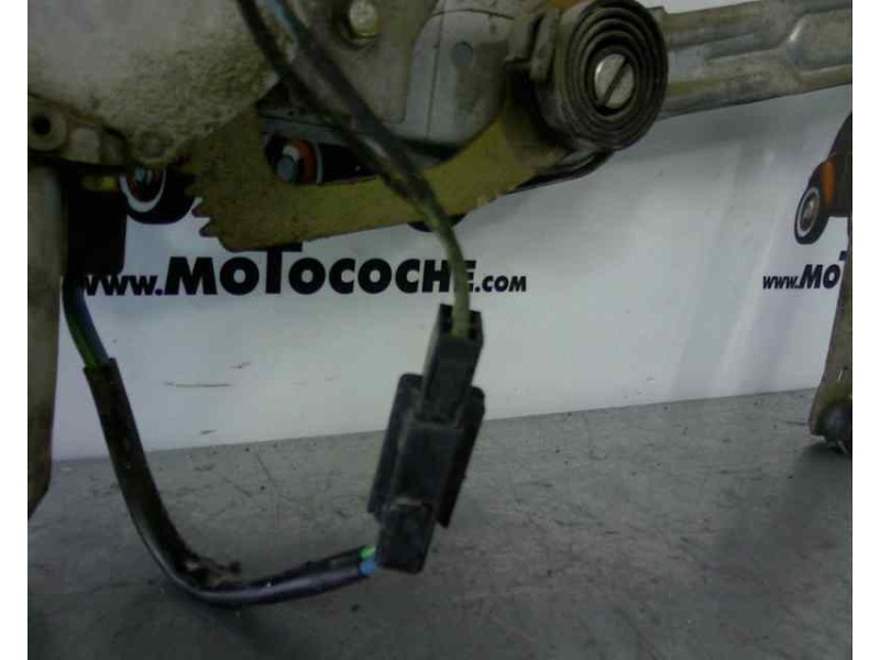 Recambio de elevalunas delantero izquierdo para ford sierra berlina 2.0 cat referencia OEM IAM SINOE  6604