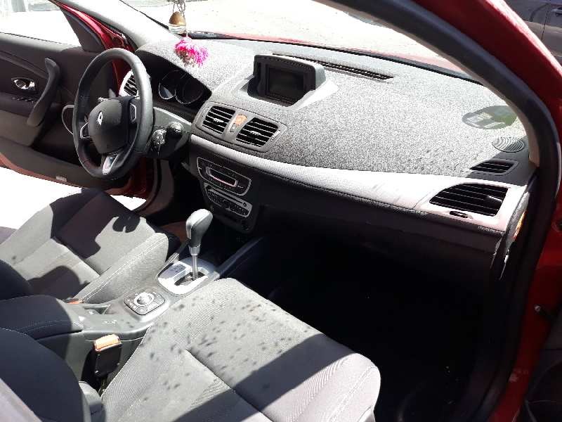 renault megane iii sport tourer del año 2011