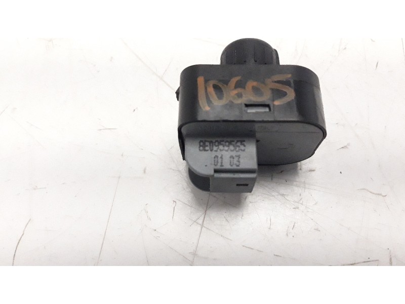 Recambio de mando retrovisor para audi a8 (4e2) 3.0 v6 24v tdi referencia OEM IAM 8E095965  
