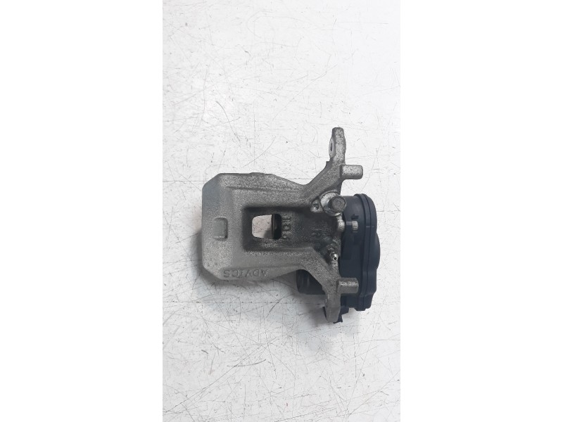 Recambio de pinza de freno trasera derecha para lexus ux (za10) referencia OEM IAM 4783033270  