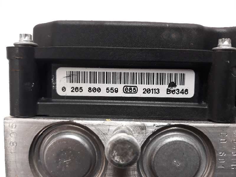 Recambio de abs para renault clio iii 1.2 referencia OEM IAM 8200747140  