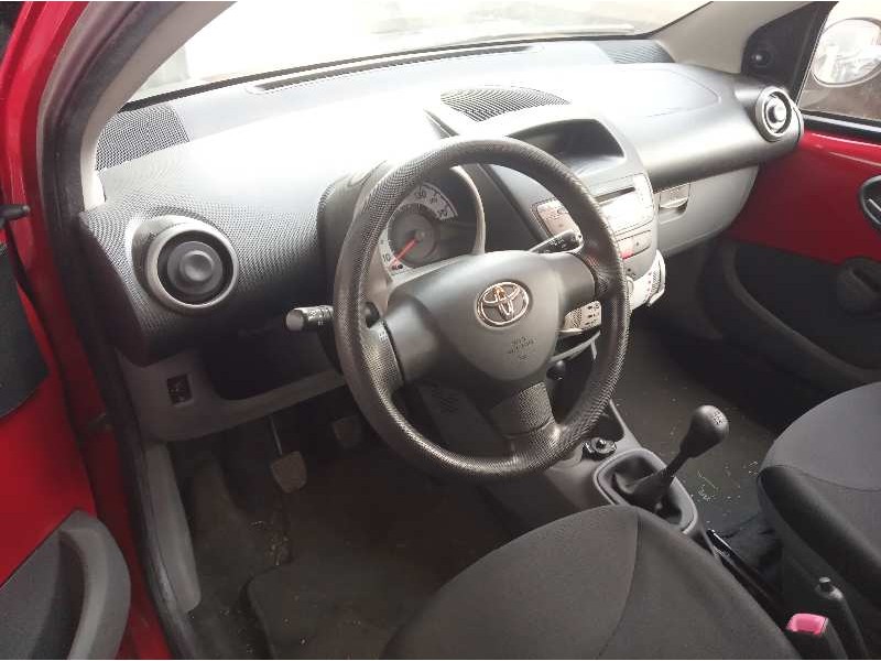 toyota aygo (kgb/wnb) del año 2009