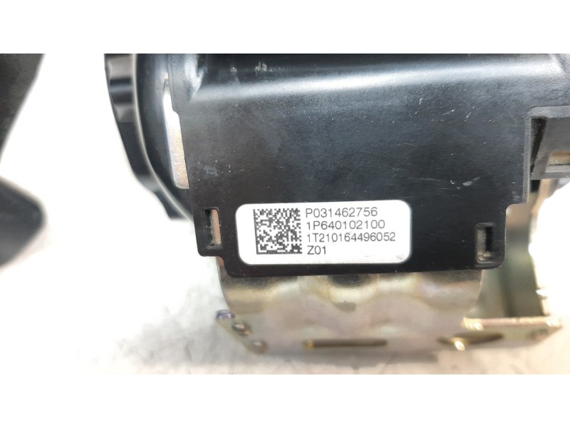 Recambio de cinturon seguridad trasero derecho para volvo v60 familiar 2.0 diesel cat referencia OEM IAM 31462756  