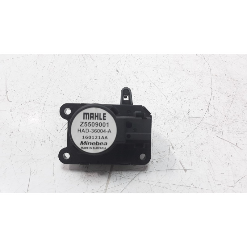 Recambio de motor calefaccion para peugeot 308 1.6 16v e-hdi fap referencia OEM IAM Z5509001  