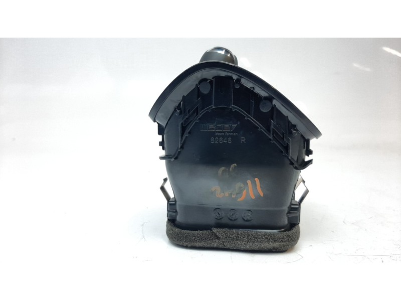 Recambio de aireador derecho para mini clubman (f54) cooper d referencia OEM IAM 6422162083  