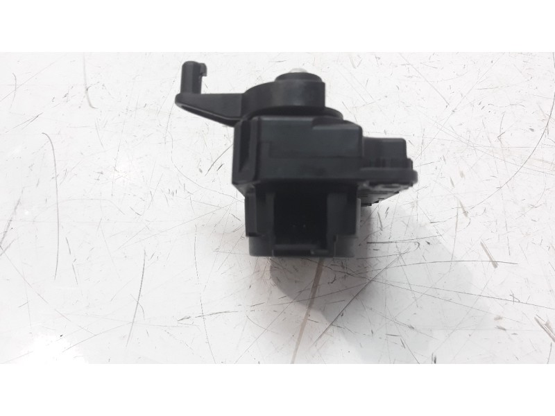 Recambio de motor calefaccion para peugeot 308 1.6 16v e-hdi fap referencia OEM IAM Z5509001  