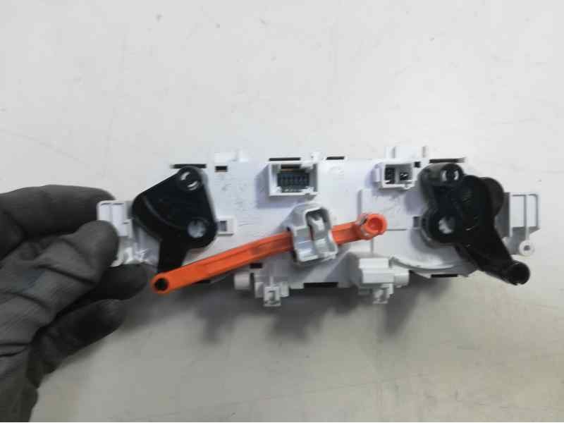 Recambio de mando calefaccion / aire acondicionado para peugeot 208 referencia OEM IAM   