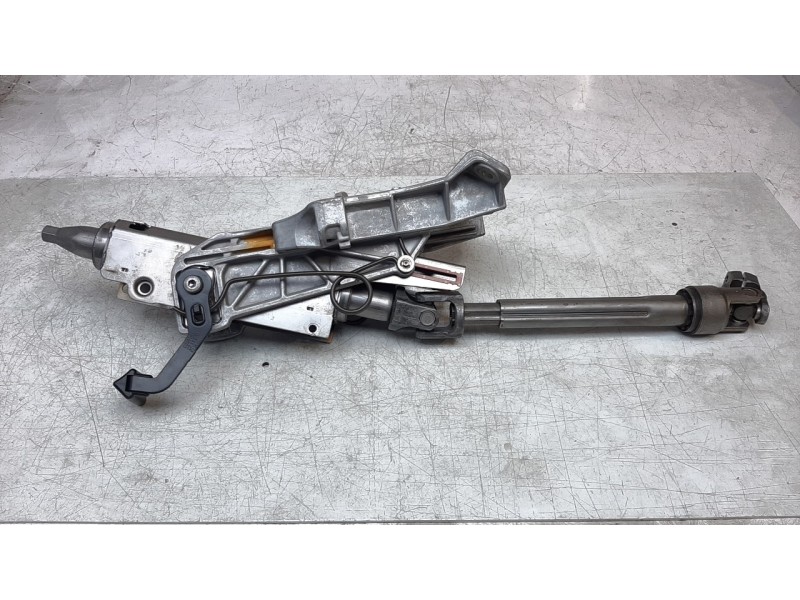 Recambio de columna direccion para volvo v60 familiar 2.0 diesel cat referencia OEM IAM 32315142  
