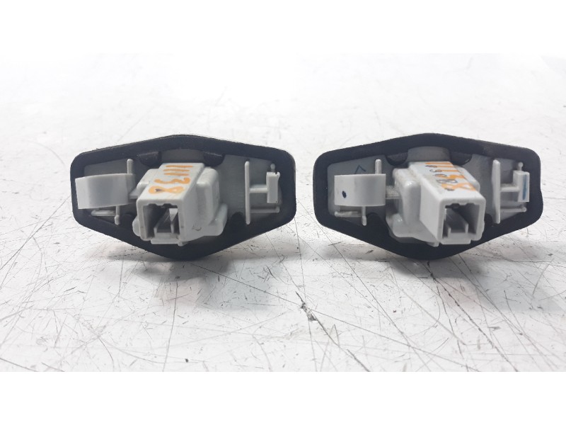 Recambio de piloto matricula para honda hr-v (..) 1.6 dtec cat referencia OEM IAM A046037W2019A  