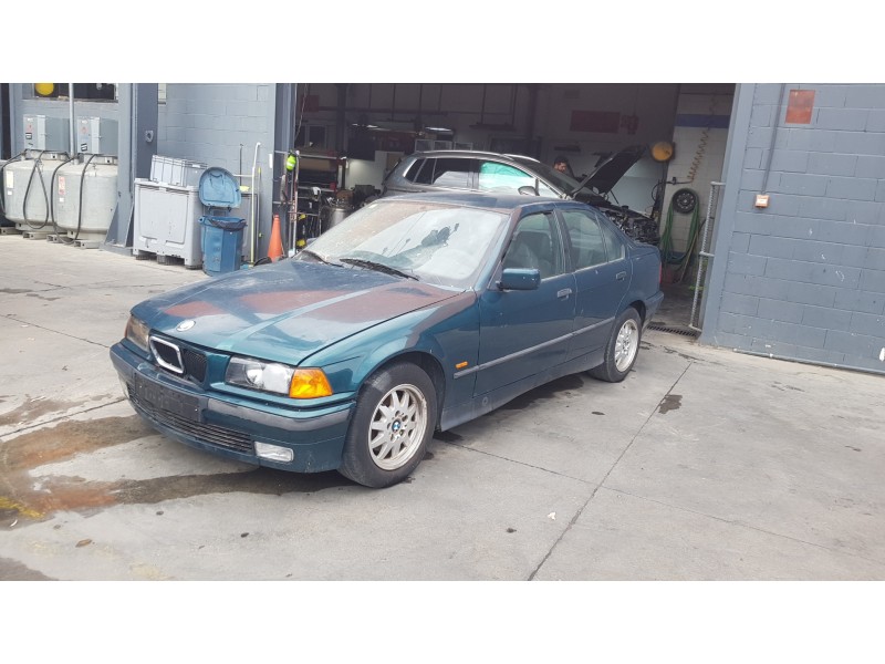 bmw serie 3 berlina (e36) del año 1997