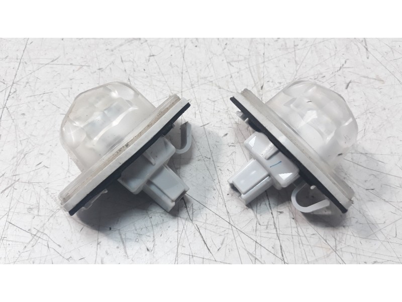 Recambio de piloto matricula para honda hr-v (..) 1.6 dtec cat referencia OEM IAM A046037W2019A  