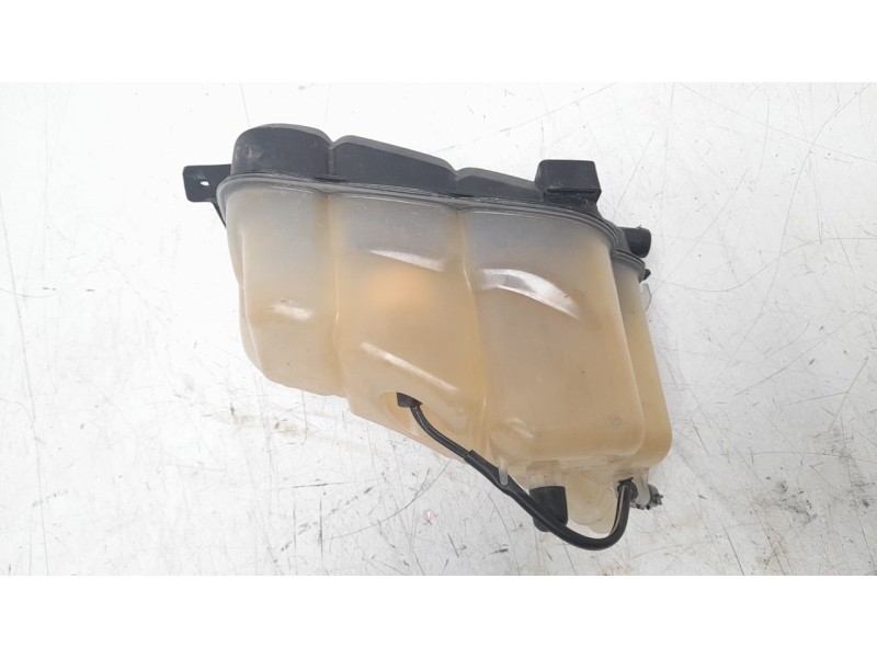 Recambio de deposito expansion para land rover evoque 2.2 sd4 cat referencia OEM IAM BJ328K218A  