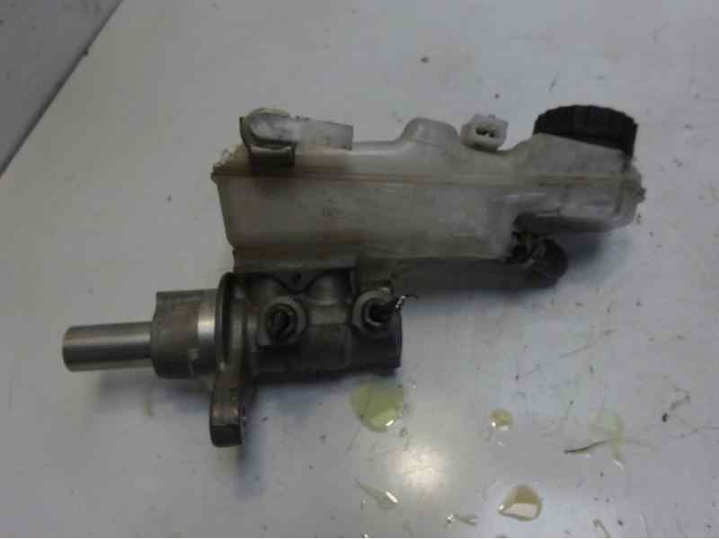 Recambio de bomba freno para toyota auris sol referencia OEM IAM 0204Y24235  