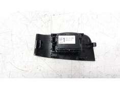 Recambio de mando elevalunas trasero derecho para mazda 3 berlina (bp) referencia OEM IAM BDGF66370   2