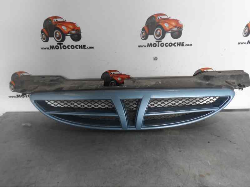 Recambio de rejilla delantera para daewoo kalos 1.4 sr referencia OEM IAM 96403155  