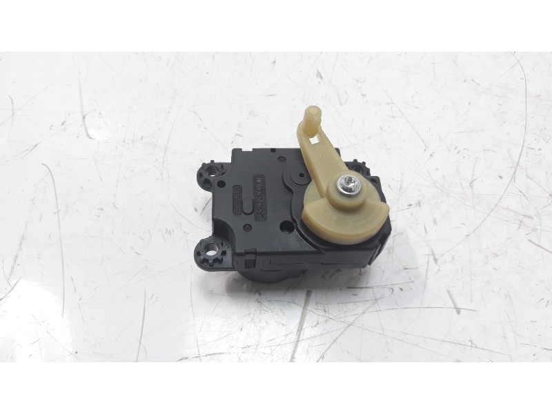 Recambio de motor calefaccion para peugeot 308 1.6 16v e-hdi fap referencia OEM IAM Z5509001  