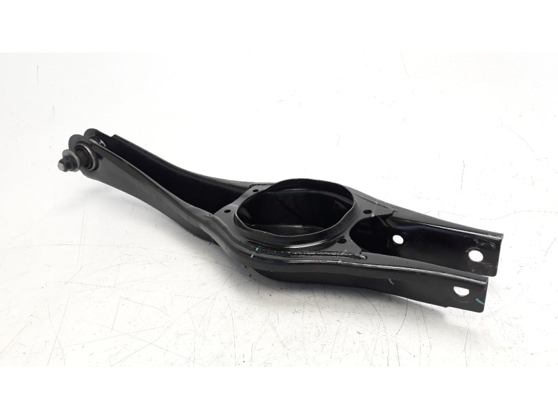 Recambio de brazo suspension inferior trasero derecho para kia niro referencia OEM IAM 55220G2100  