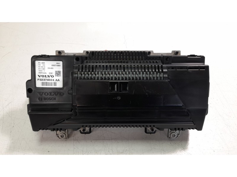 Recambio de cuadro instrumentos para volvo v60 familiar 2.0 diesel cat referencia OEM IAM 32374024  