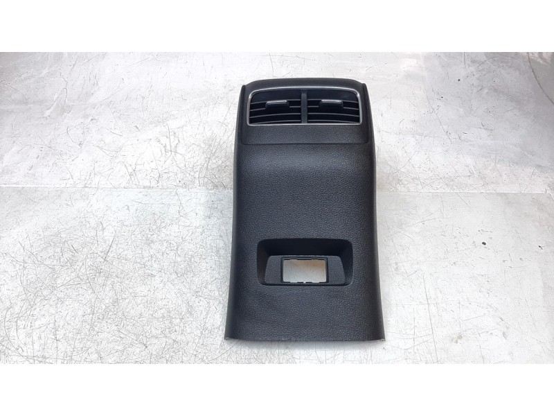 Recambio de aireador central para mg hs comfort referencia OEM IAM 1347636  