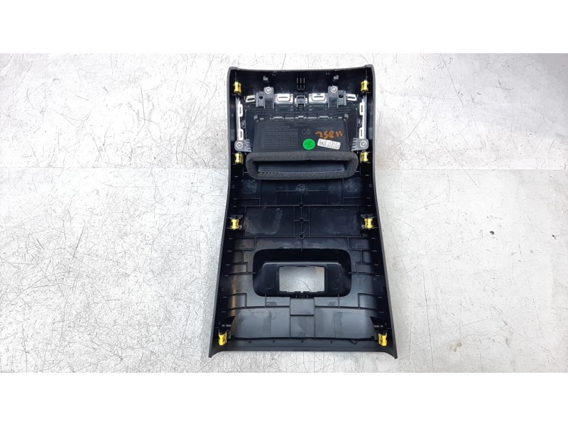 Recambio de aireador central para mg hs comfort referencia OEM IAM 1347636  