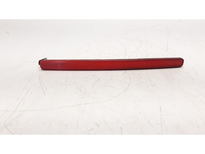 Recambio de piloto trasero izquierdo paragolpes para audi a8 (4e2) 3.0 v6 24v tdi referencia OEM IAM 4E0945105  