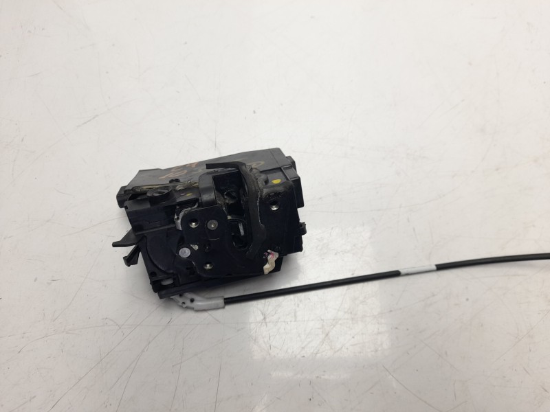 Recambio de cerradura puerta trasera derecha para citroen c4 picasso referencia OEM IAM 9805635980  