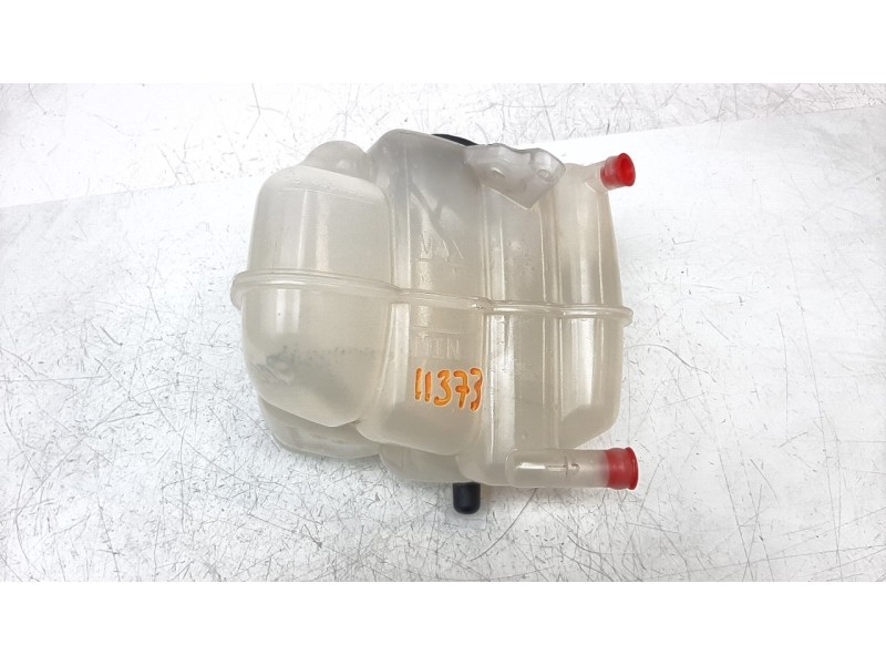Recambio de deposito expansion para volvo v60 familiar 2.0 diesel cat referencia OEM IAM 31465682  