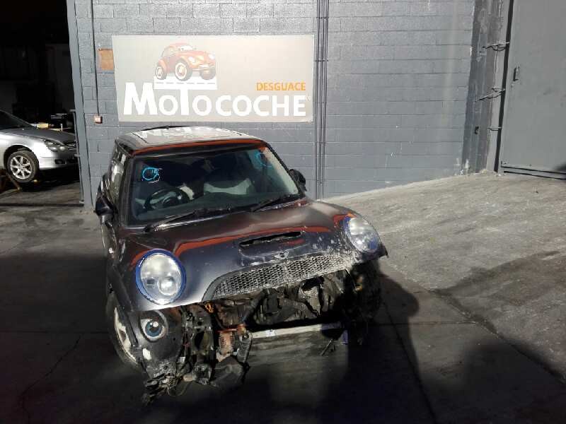 mini mini (r50,r53) del año 2004