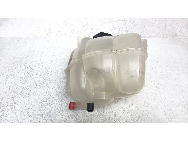 Recambio de deposito expansion para volvo v60 familiar 2.0 diesel cat referencia OEM IAM 31465682  