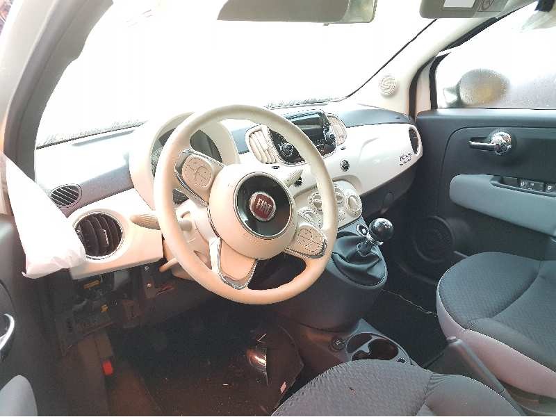 fiat nuova 500 (150) del año 2016