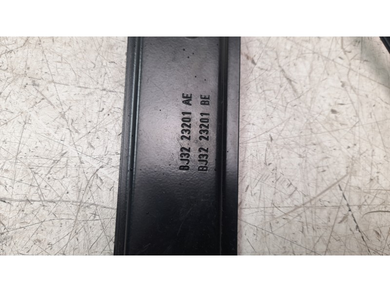 Recambio de elevalunas delantero izquierdo para land rover evoque 2.2 sd4 cat referencia OEM IAM BJ3223201AE  