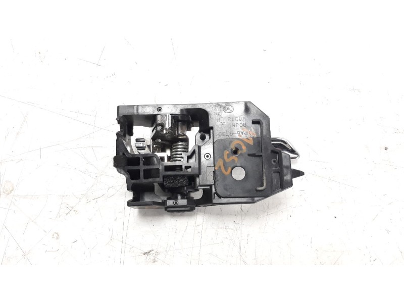 Recambio de maneta interior delantera izquierda para mazda 3 berlina (bp) referencia OEM IAM BCJHV8393  