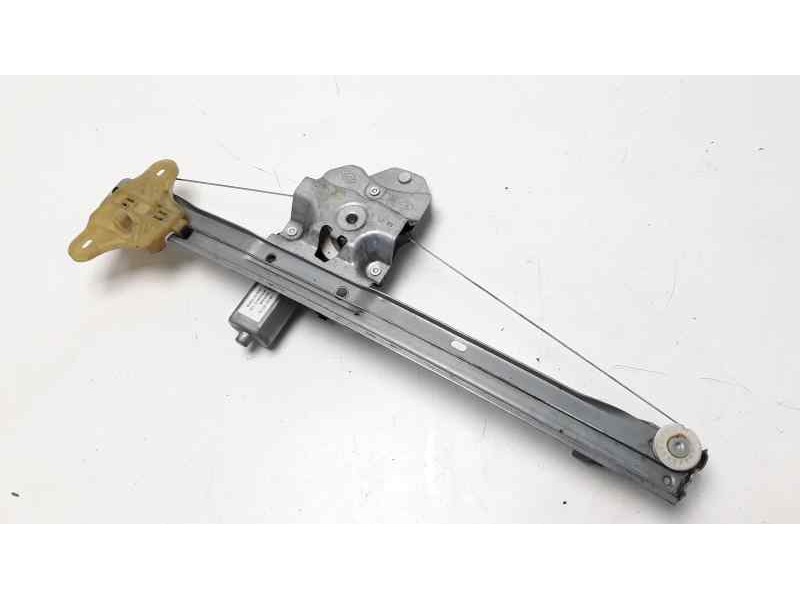 Recambio de elevalunas delantero derecho para renault clio iv dynamique referencia OEM IAM 807205569R 106199615 115624