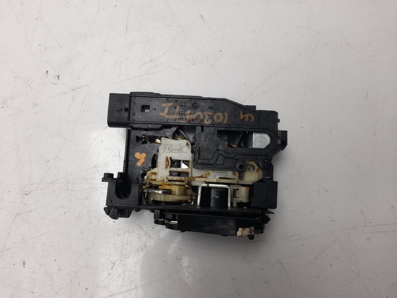 Recambio de cerradura puerta trasera izquierda para citroen c4 picasso referencia OEM IAM 9805636080  