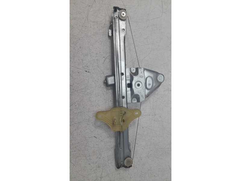 Recambio de elevalunas delantero derecho para dacia duster ii anniversary referencia OEM IAM 307201952R  807201952R