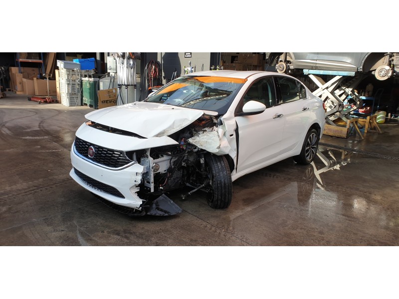 fiat tipo ii (356) sedan del año 2016