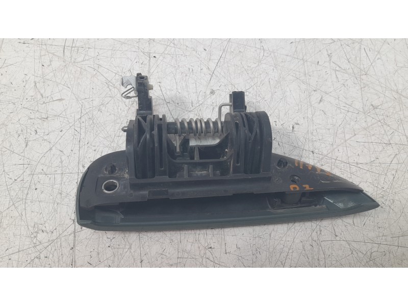 Recambio de maneta exterior delantera izquierda para dacia duster ii anniversary referencia OEM IAM 806070421R  