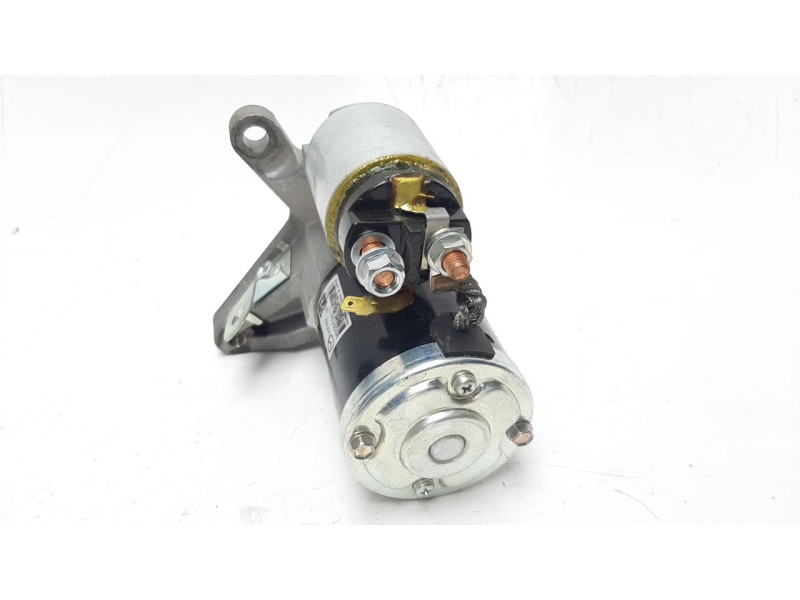 Recambio de motor arranque para mazda 3 berlina (bp) referencia OEM IAM HF021803  