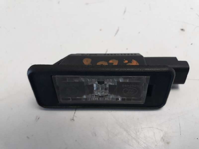 Recambio de piloto matricula para peugeot 208 active referencia OEM IAM 9682403680  